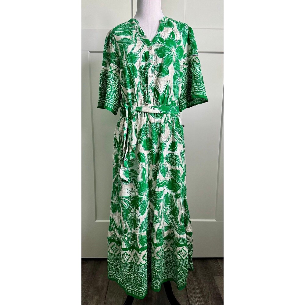 NWT Fig and Flower boho apple green floral midi dress - L - Christmas?